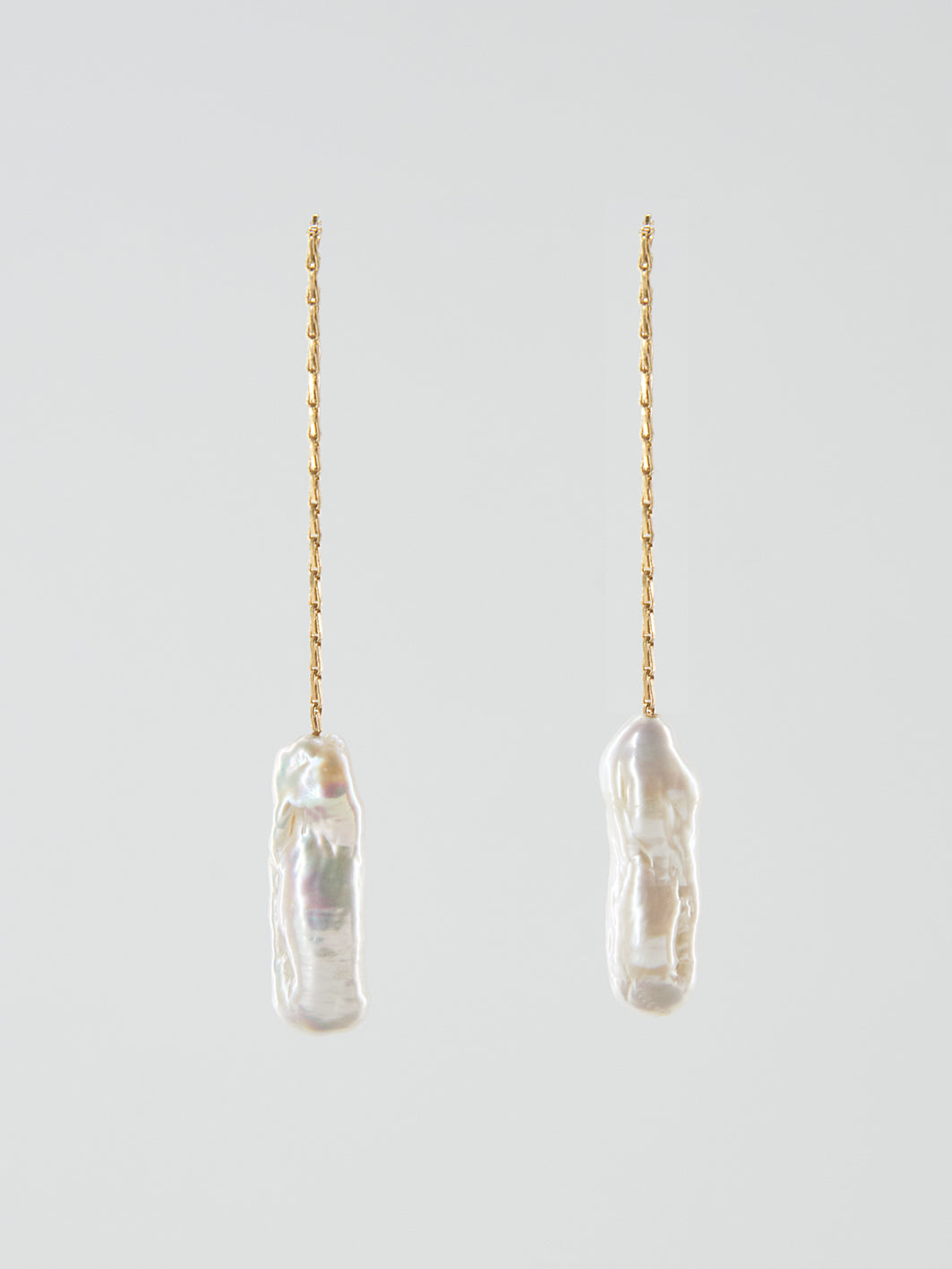 Auster Earrings