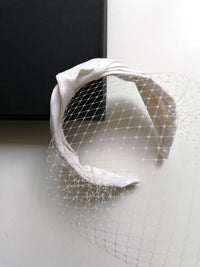 Seide Twisted Veil Haarband